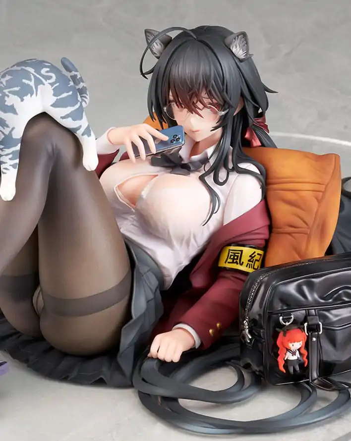 Azur Lane Statuie PVC 1/7 Taiho Sweet Time After School Ver. 32 cm poza produsului