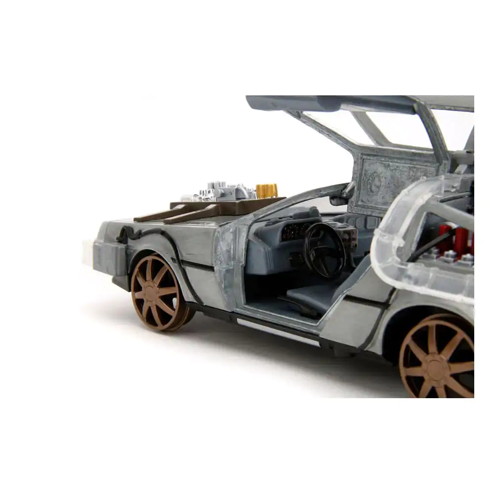 Back to the Future 3 Model turnat sub presiune 1/24 Model Mașină a Timpului 4 poza produsului