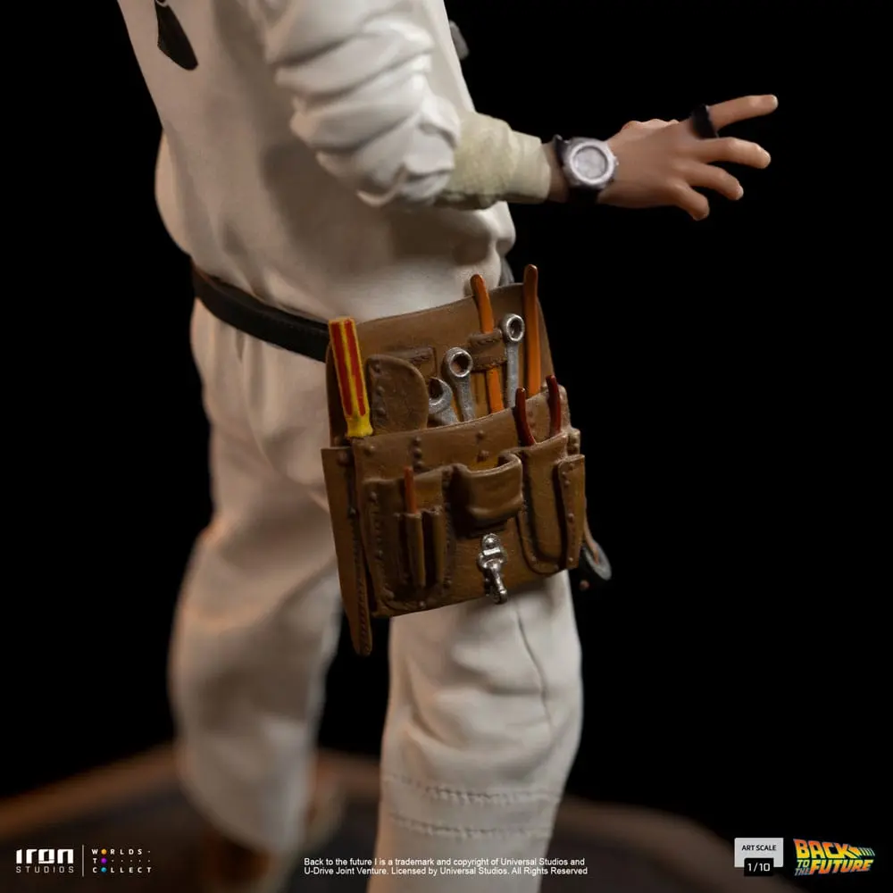 Back to the Future Art Scale Statuie 1/10 Doc Brown 22 cm poza produsului