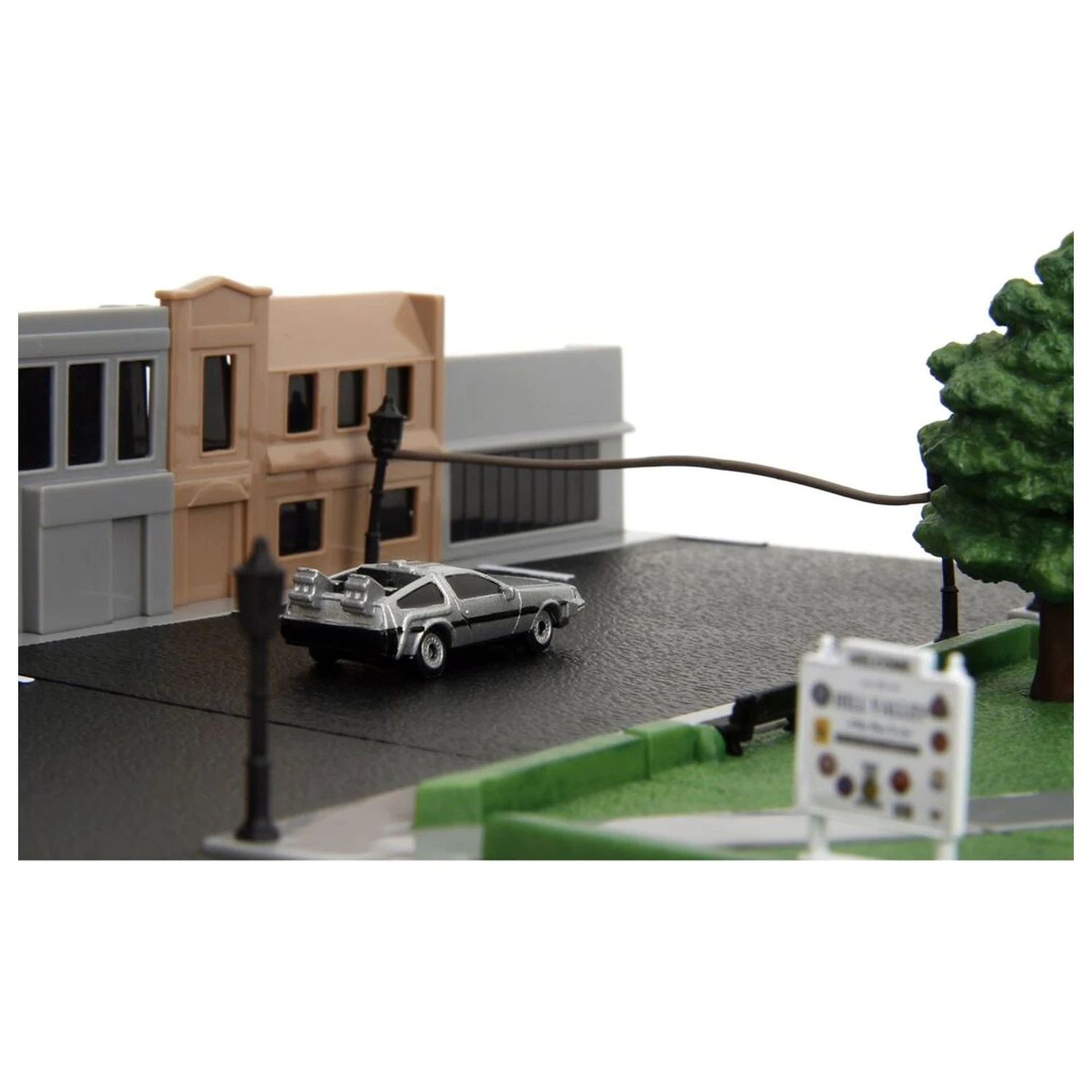Back To The Future Hill Valley Courthouse Square diorama replica poza produsului