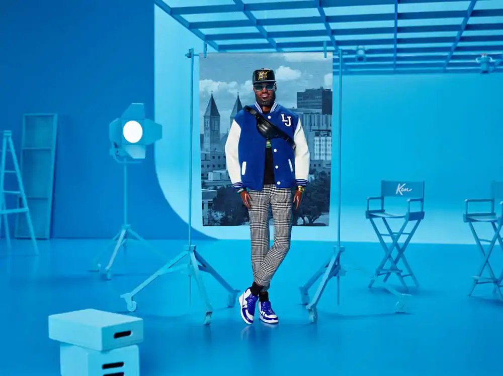 Păpușă Barbie Signature Fashion Kenbassador Lebron James poza produsului