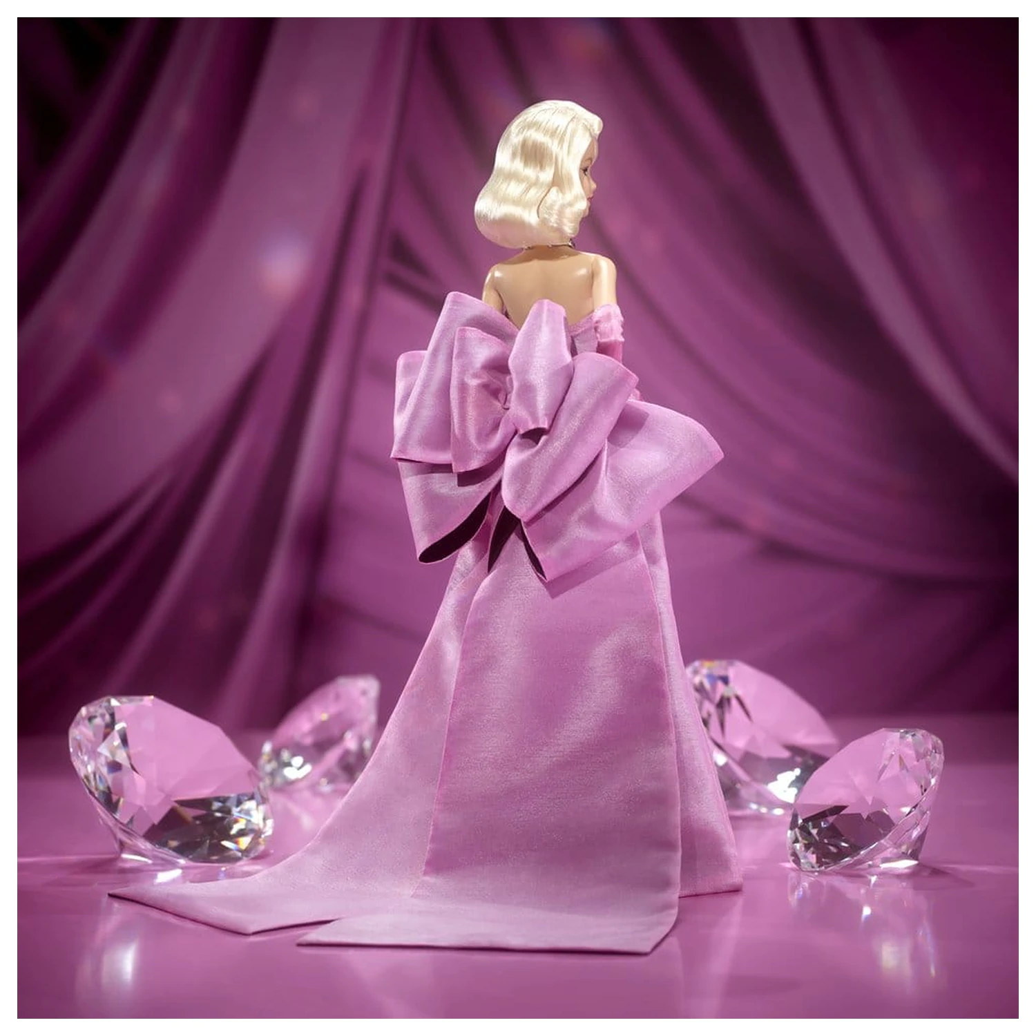Barbie Signature Papusa Marilyn Monroe poza produsului