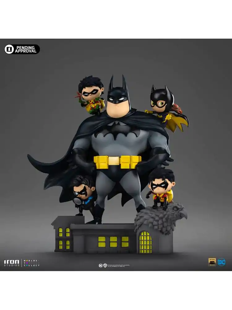 Figurină PVC Batman Animated icons Familia Batman 18 cm poza produsului