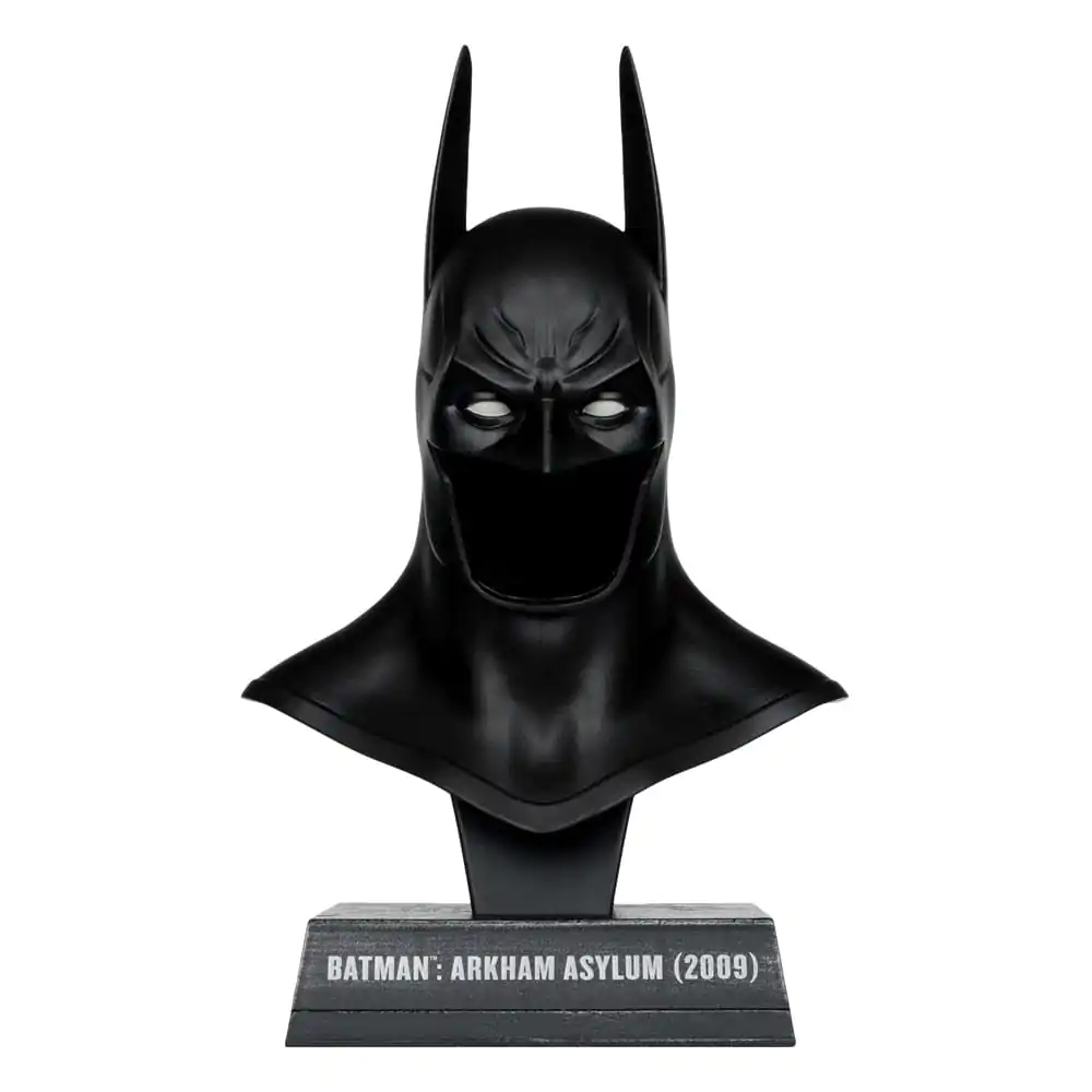 Batman: Arkham Asylum DC Direct Mini Replica 1/3 Batman Cowl 19 cm poza produsului