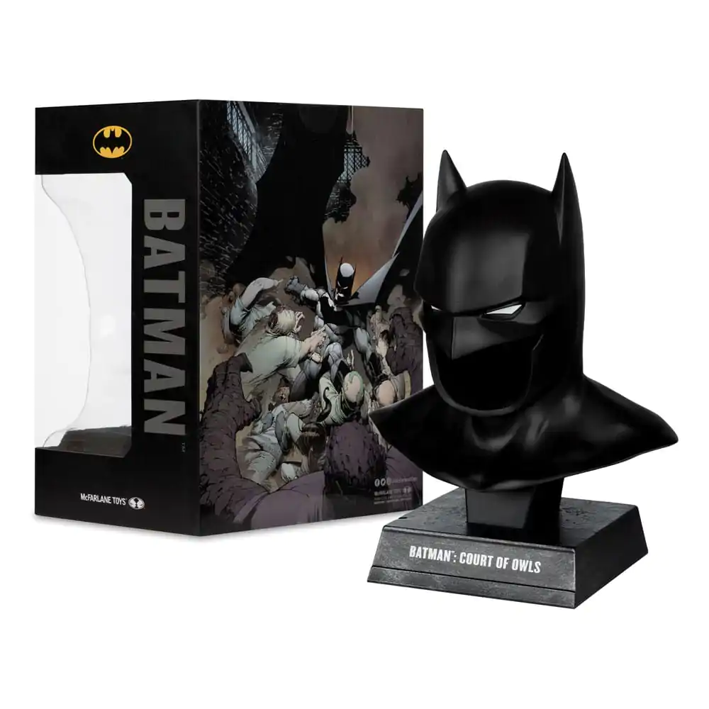 Batman DC Direct Mini Replca 1/3 Batman Cowl (Court of Owls) 15 cm poza produsului