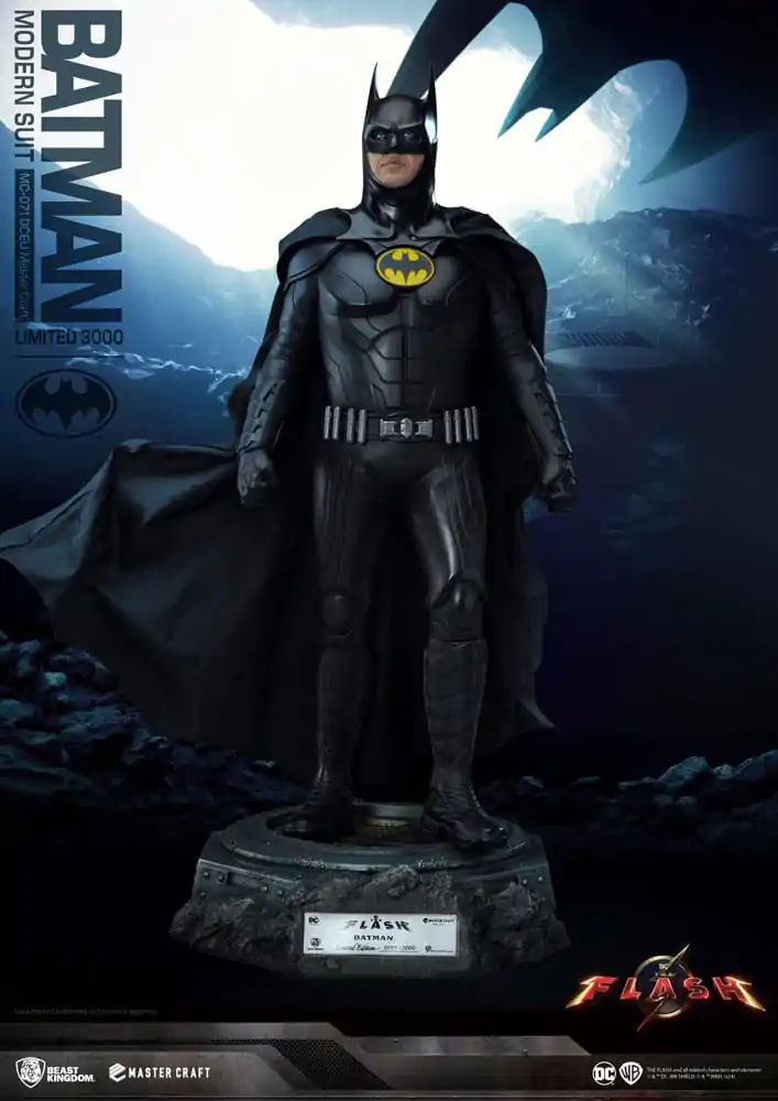 Batman Master Craft Statuie Batman Modern Suit 42 cm poza produsului