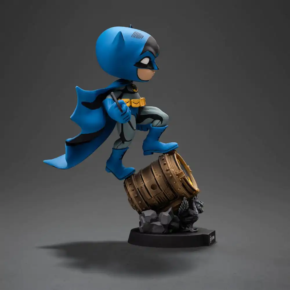 Figurină PVC Batman Mini Co. Batman on Bat-Signal (Blue Variant) 19 cm poza produsului