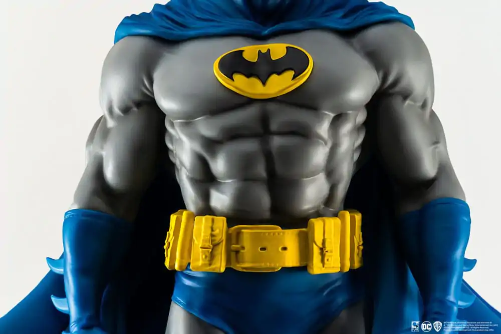 Batman Statuie PVC 1/8 Batman Classic Version 27 cm poza produsului