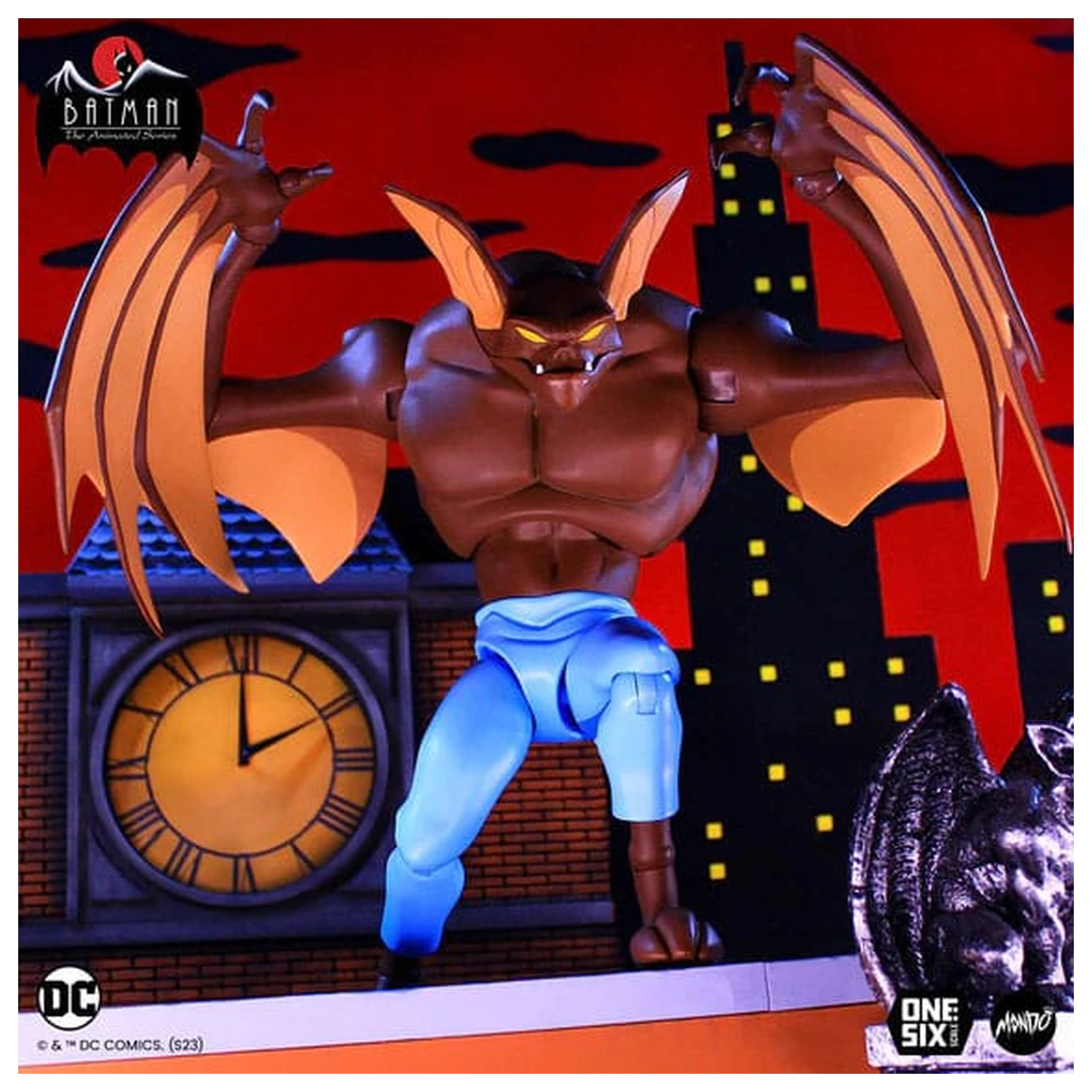 Figurina de actiune Batman 1/6 Man-Bat 32 cm poza produsului