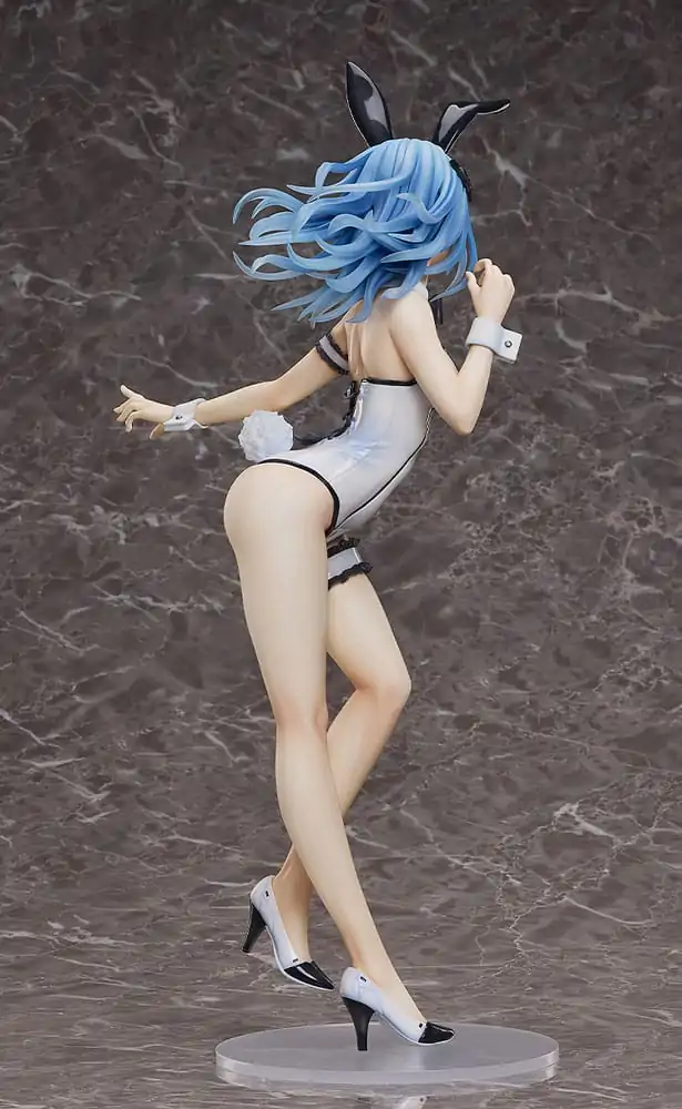 Statuie PVC 1/4 Lacia Bare Leg Bunny Ver. 44 cm poza produsului