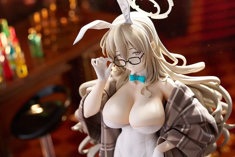 Blue Archive Statuie PVC 1/7 Akane Murokasa (Bunny Girl) 30 cm poza produsului