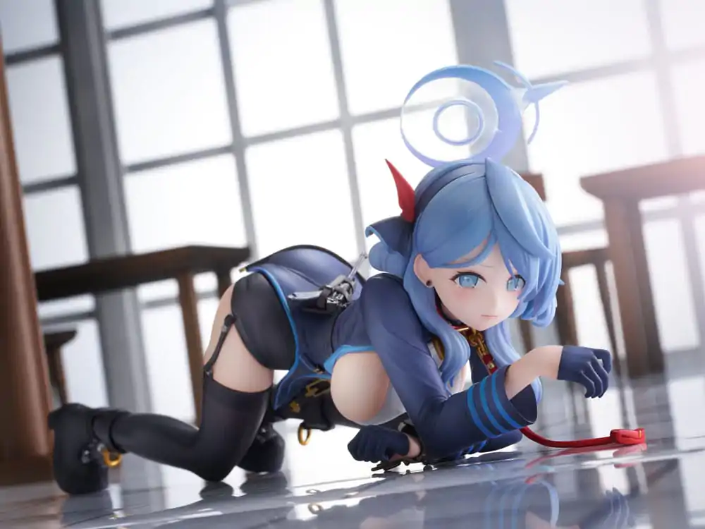 Statuie PVC Blue Archive 1/7 Ako Memorial Lobby Ver. 23 cm poza produsului