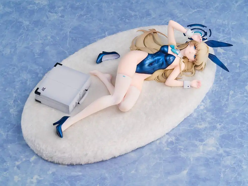Blue Archive Statuie PVC 1/7 Toki (Bunny Girl) Memorial Lobby Ver. 30 cm poza produsului