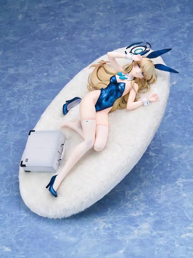 Blue Archive Statuie PVC 1/7 Toki (Bunny Girl) Memorial Lobby Ver. 30 cm poza produsului