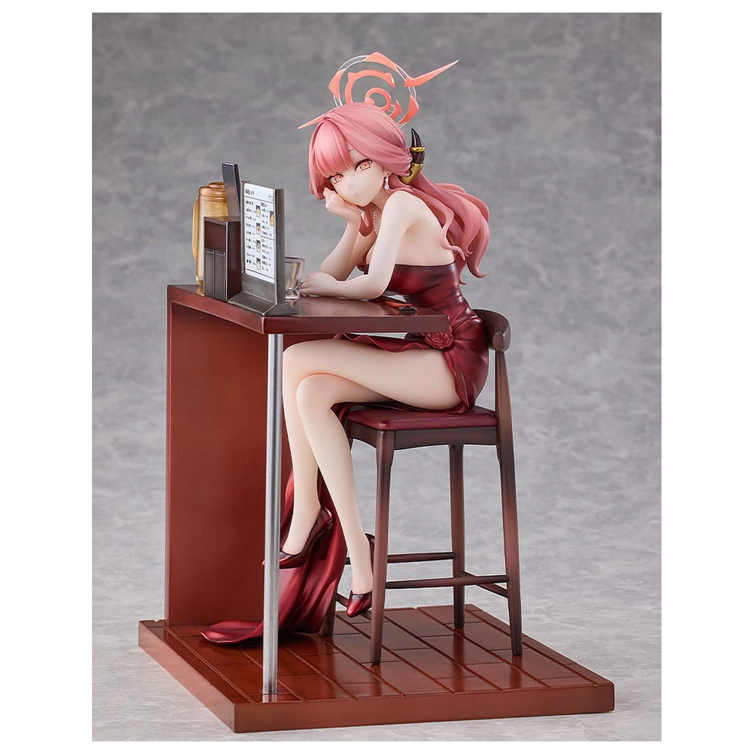 Blue Archive statuie PVC 1/7 Aru (Dress): Memorial Lobby Ver. 23 cm poza produsului