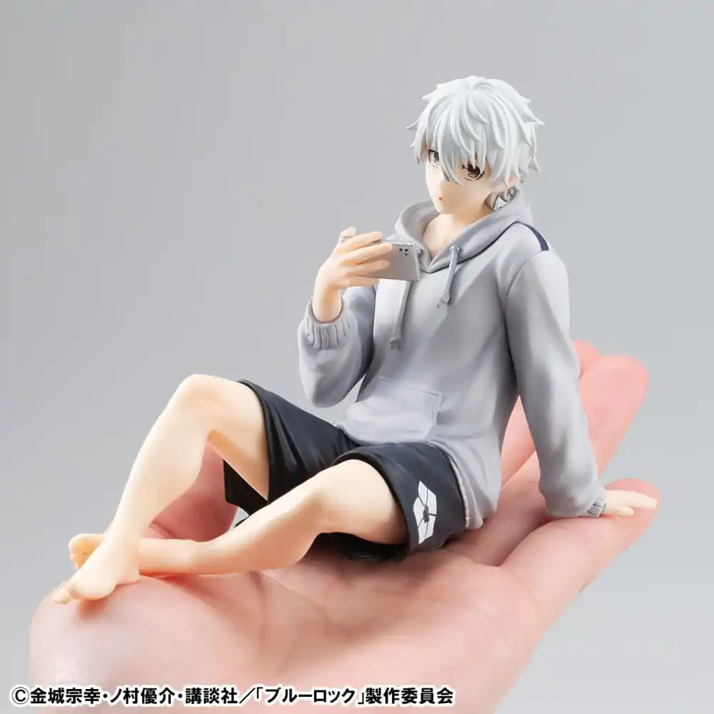 Blue Lock G.E.M. Series Statuie PVC Seishiro Nagi Repaint Ver. Mărime Palmier 9 cm poza produsului