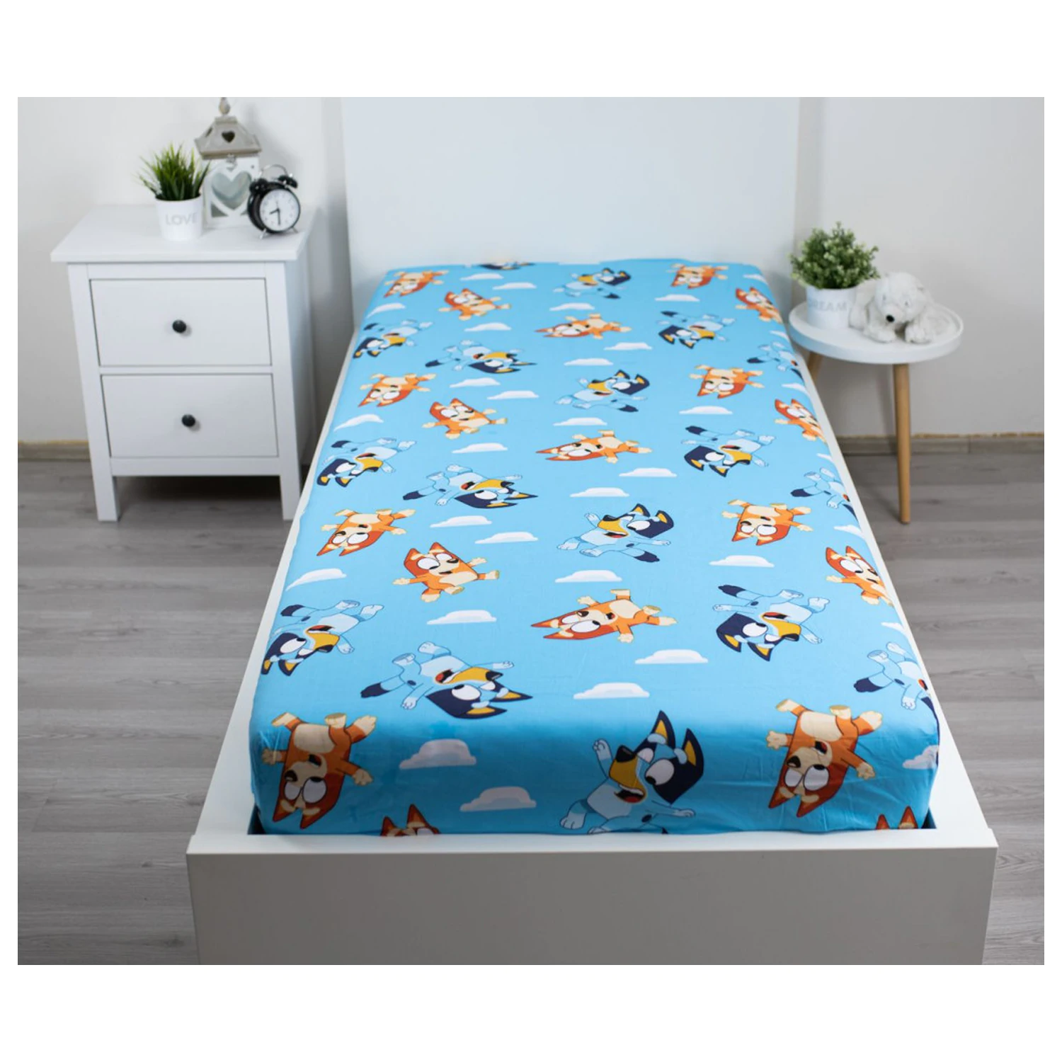 Bluey Clouds cearceaf cu elastic 90x200 cm poza produsului