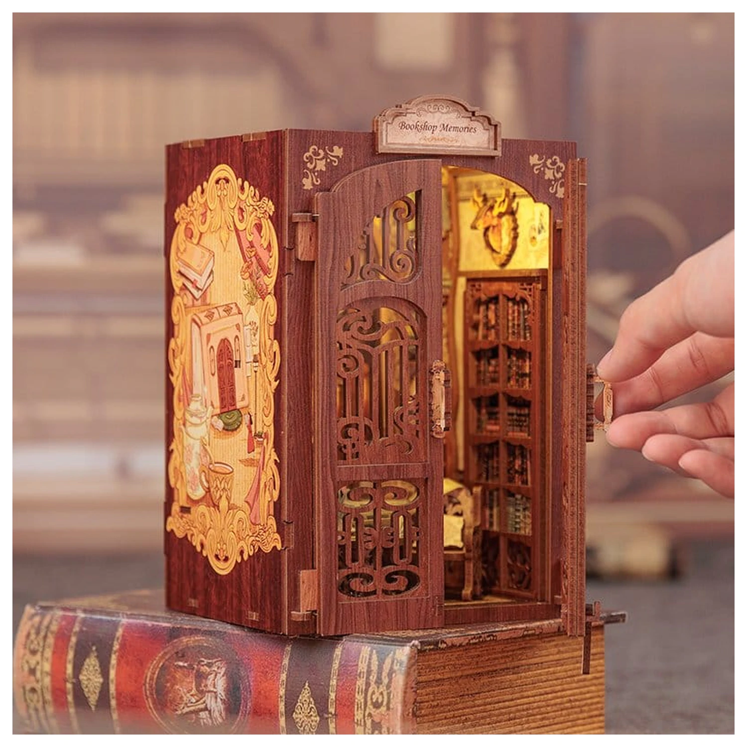 Book Nook Bookshop Memories 17 x 10 cm poza produsului