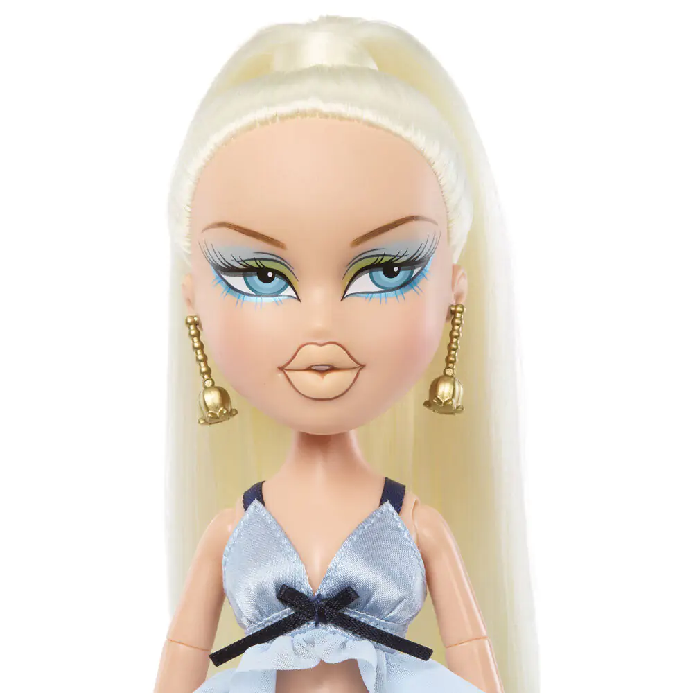 Papusa Bratz Pixiez Cloe poza produsului