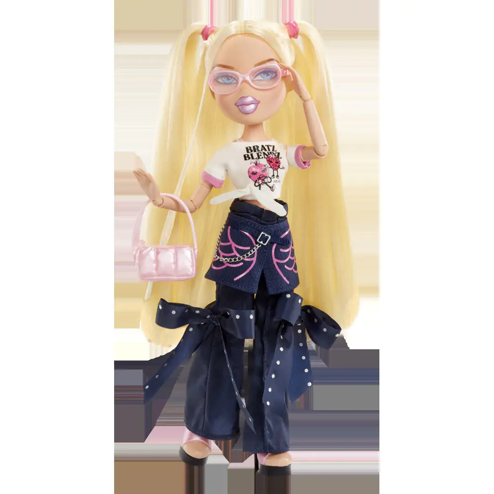Papusa Bratz Stylin Cloe + tricou poza produsului