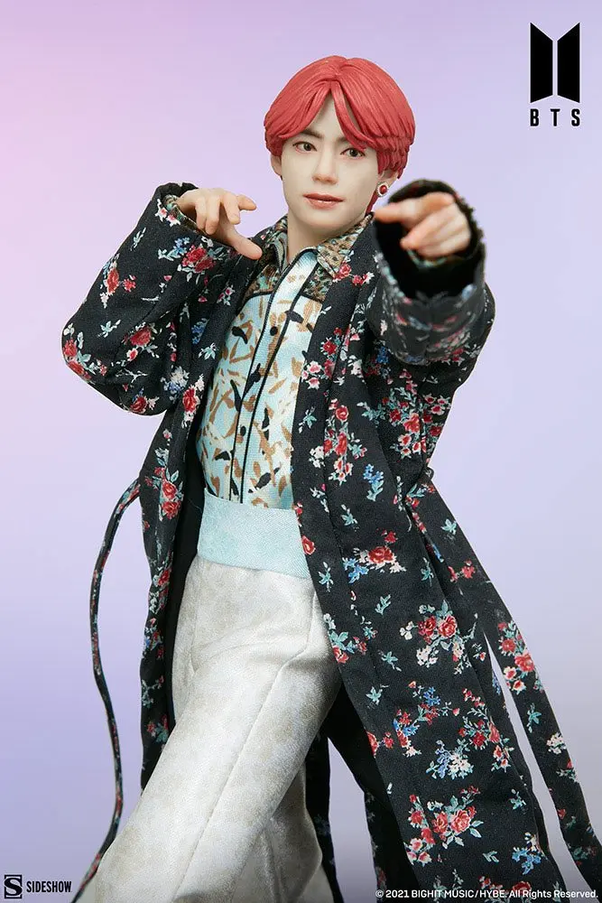 BTS Idol Collection Statuie PVC V Deluxe 23 cm poza produsului