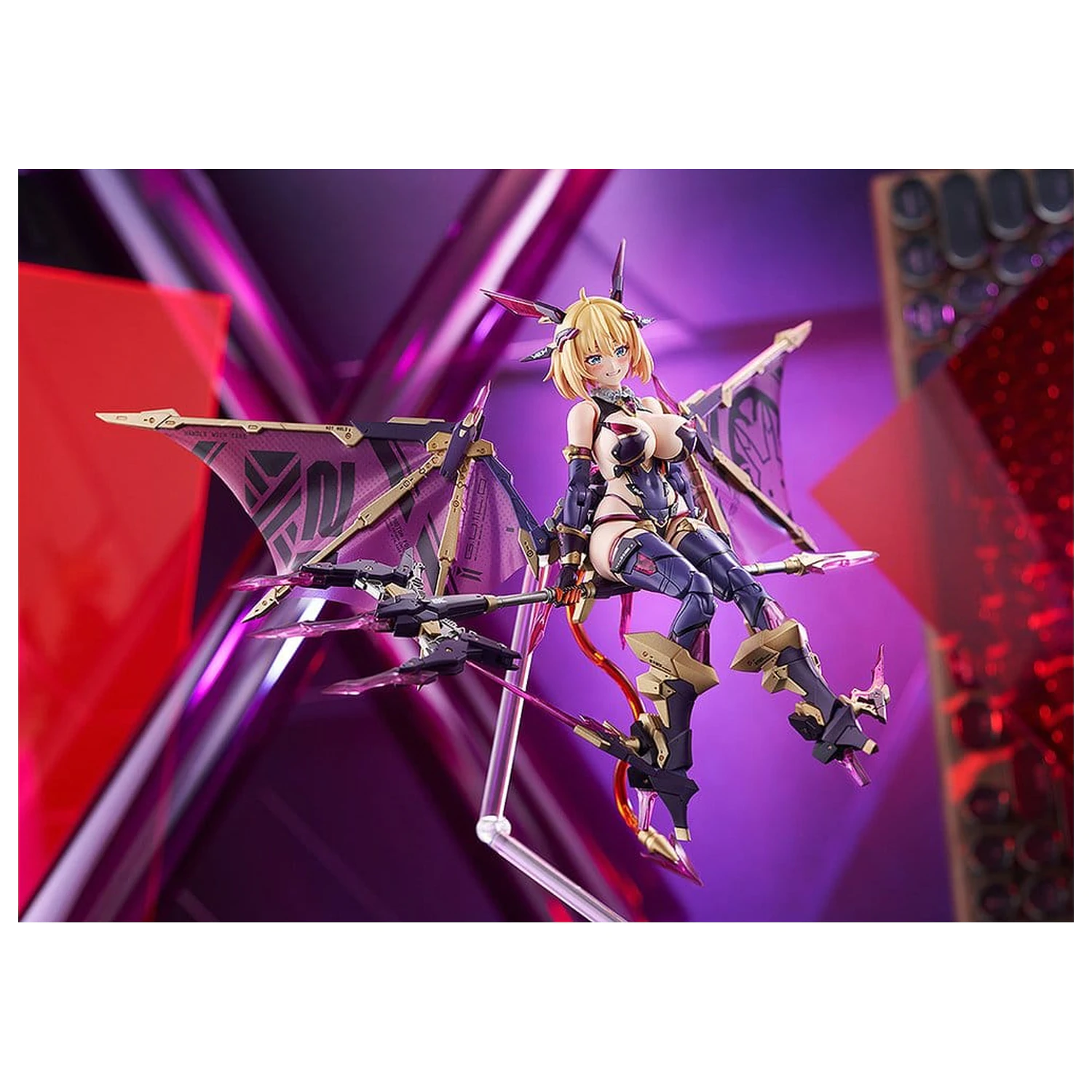 Bunny Suit Planning Plastic Model Kit PLAMAX BP-03 Sophia F. Shirring: Vampire Ver. 17 cm poza produsului