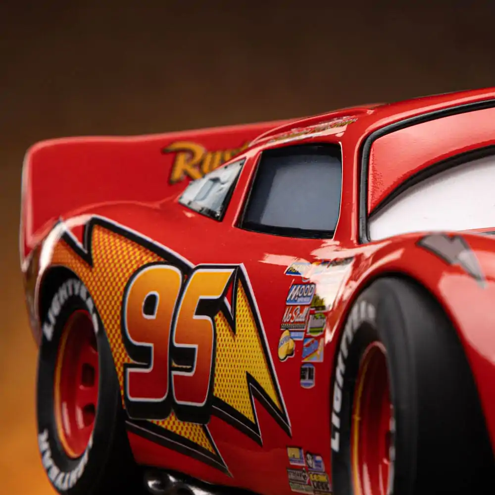 Statuie artistică scară 1/10 Lightning Mcqueen 11 cm poza produsului