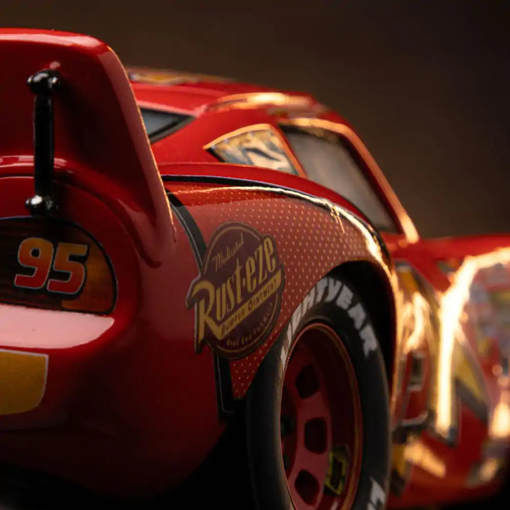 Statuie artistică scară 1/10 Lightning Mcqueen 11 cm poza produsului