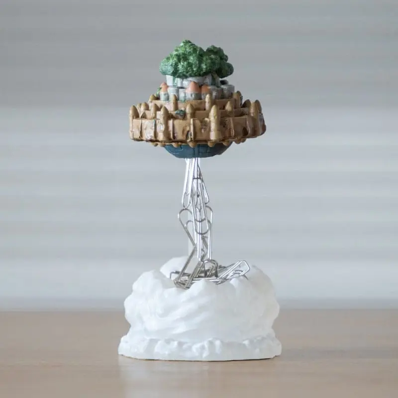 Magnet Statuie Castel în Cer Flying Castle 13 cm poza produsului