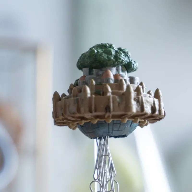 Magnet Statuie Castel în Cer Flying Castle 13 cm poza produsului