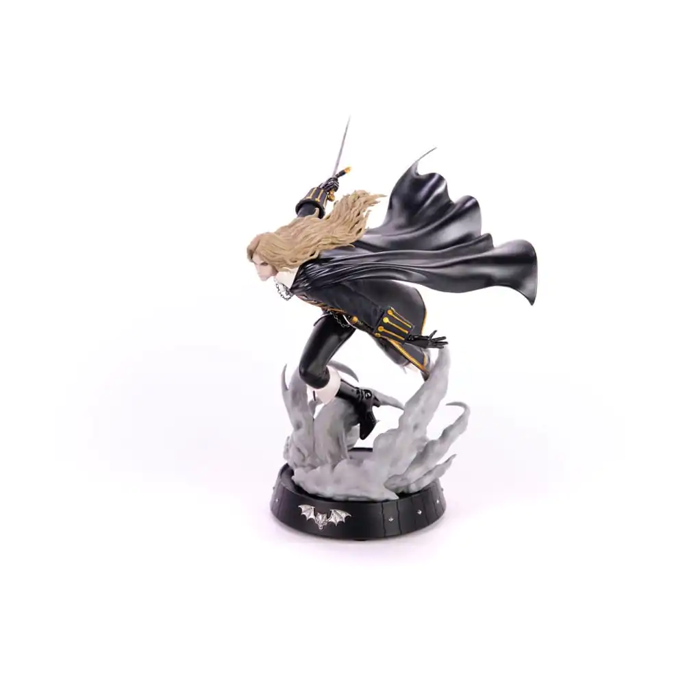 Castlevania Symphony of the Night Statuie Dash Attack Alucard 30 cm poza produsului