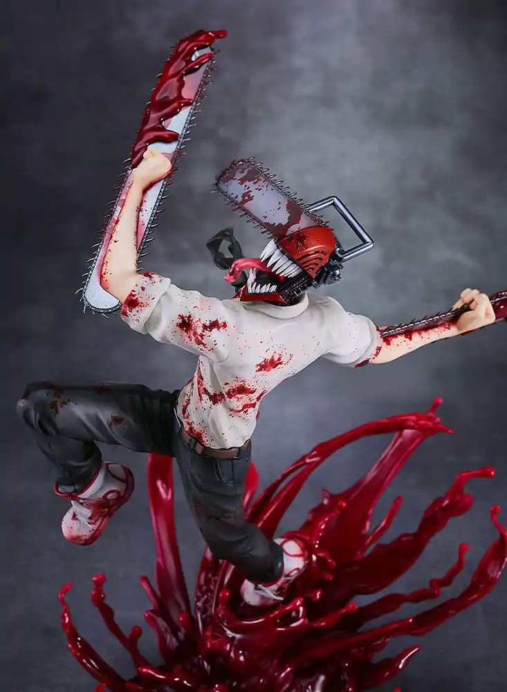 Statuie PVC Chainsaw Man 1/7 Chainsaw Man 30 cm poza produsului