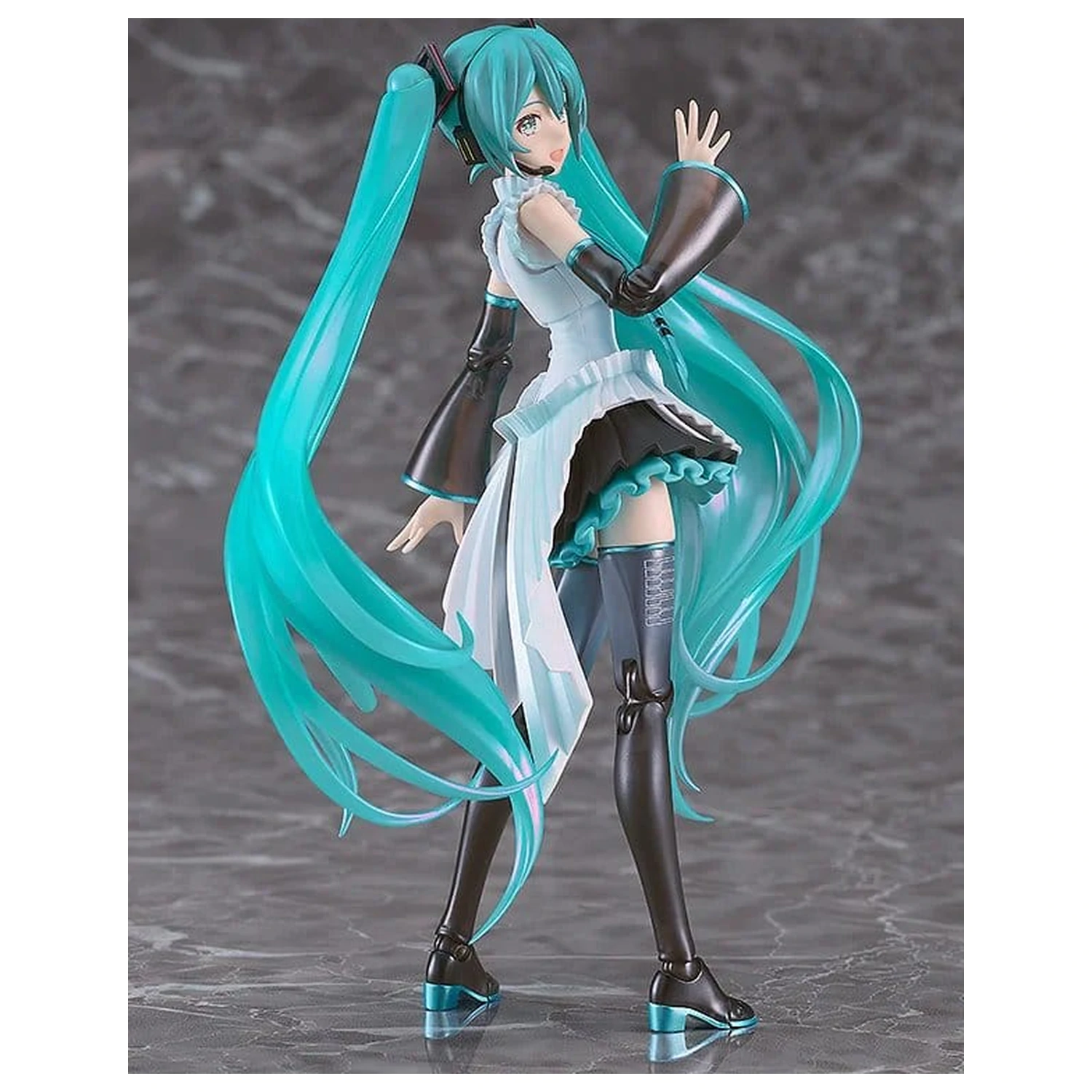Character Vocal Series 01: Hatsune Miku Plamatea Model plastic Happy 16th Birthday Ver. 16 cm poza produsului