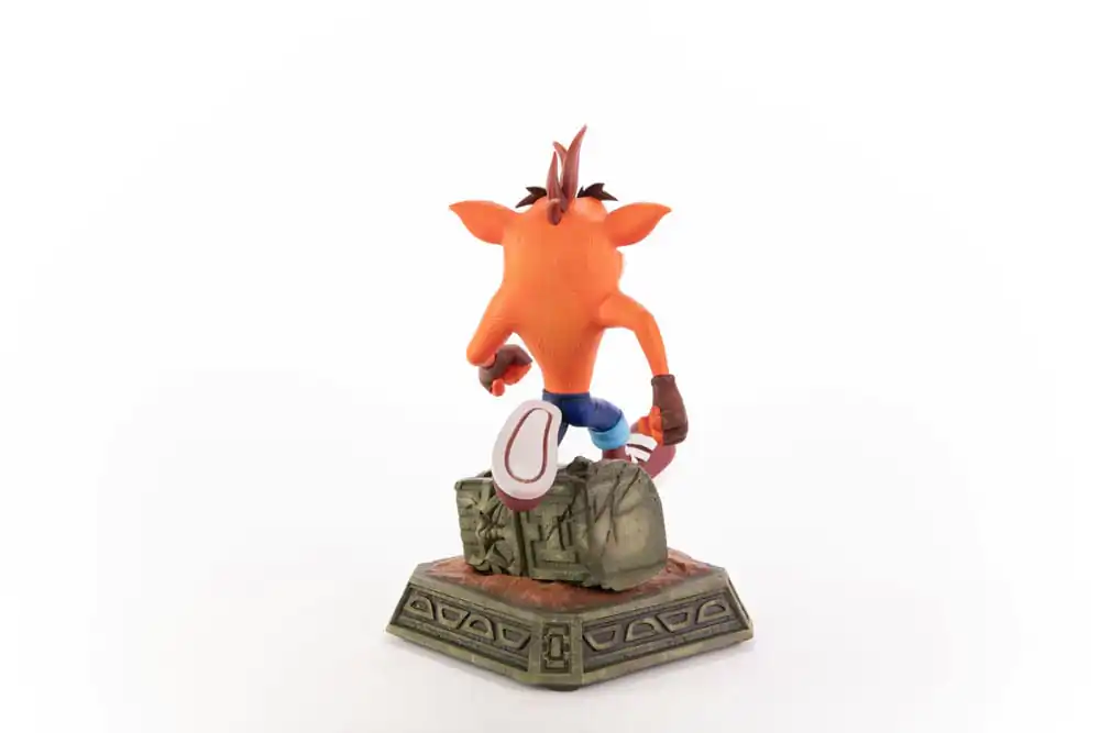 Crash Bandicoot Statuie Crash Bandicoot Classic 32 cm poza produsului