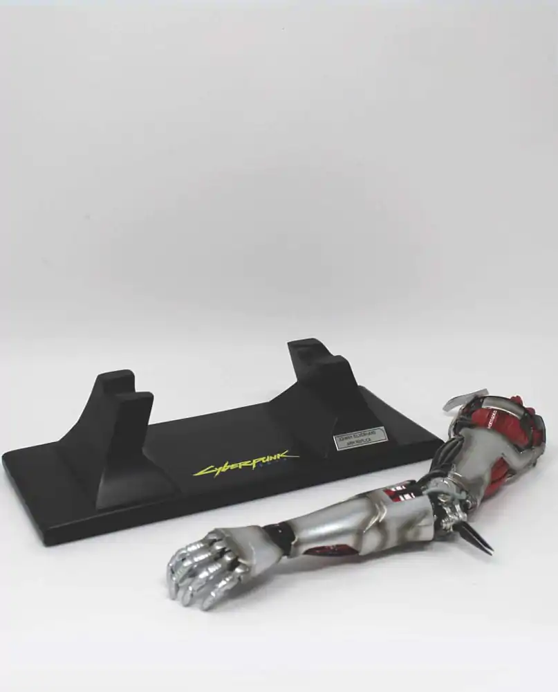 Cyberpunk: Edgerunners Replică Braț Silverhand 30 cm poza produsului