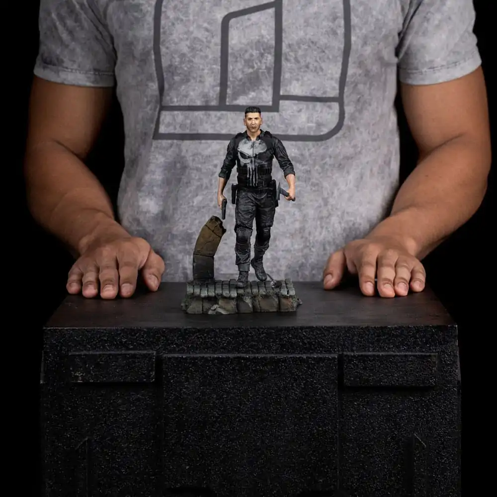 Daredevil: Born Again Art Scale Statuie 1/10 Punisher 21 cm poza produsului