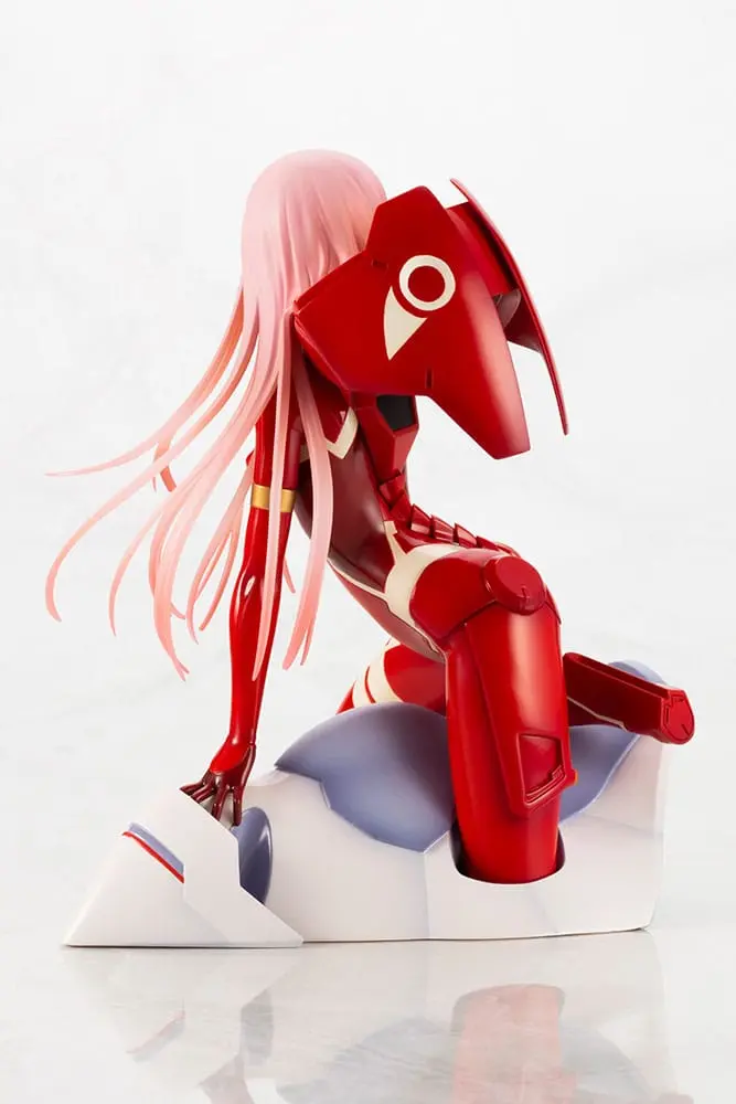 Statuie PVC Darling in the Franxx 1/7 Zero Two 17 cm poza produsului