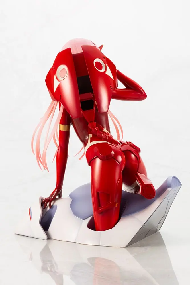 Statuie PVC Darling in the Franxx 1/7 Zero Two 17 cm poza produsului