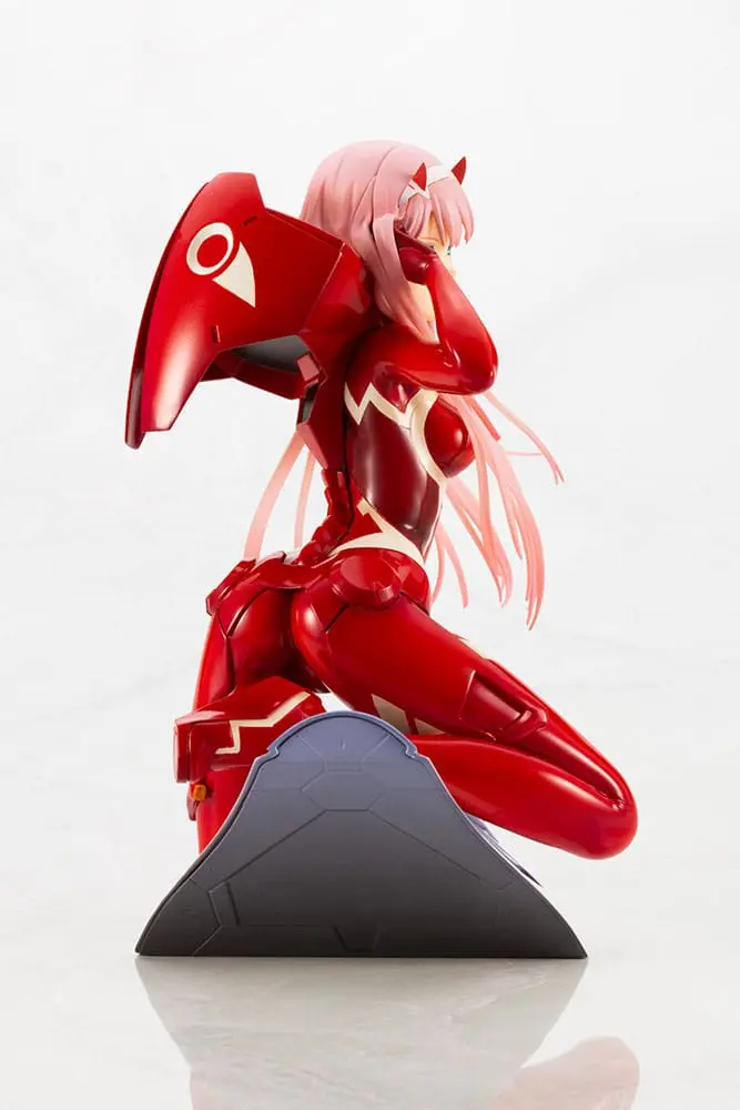 Statuie PVC Darling in the Franxx 1/7 Zero Two 17 cm poza produsului