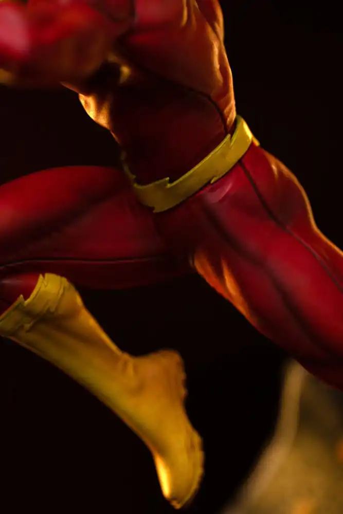 Statuie artistică DC Comics Art Scale 1/10 Flash 25 cm poza produsului