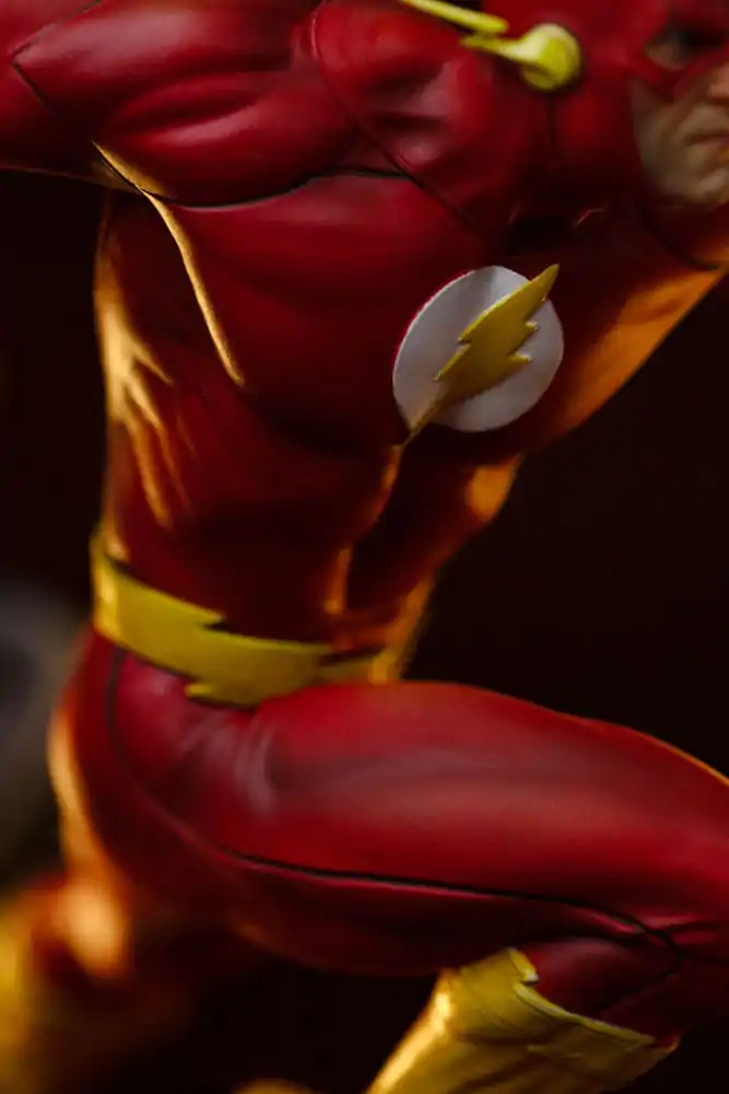 Statuie artistică DC Comics Art Scale 1/10 Flash 25 cm poza produsului