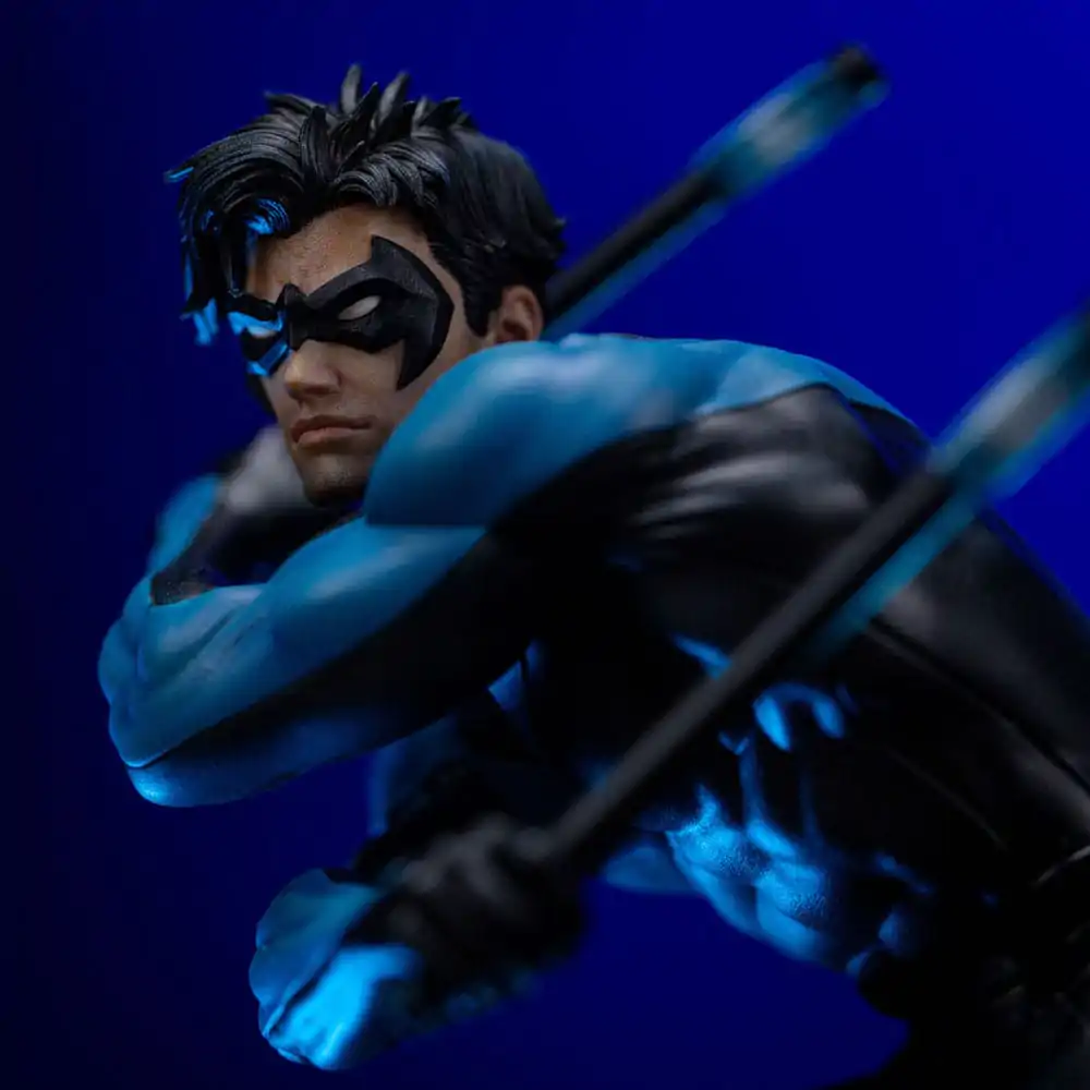 DC Comics Art Scale Statuie 1/10 Nightwing 27 cm poza produsului