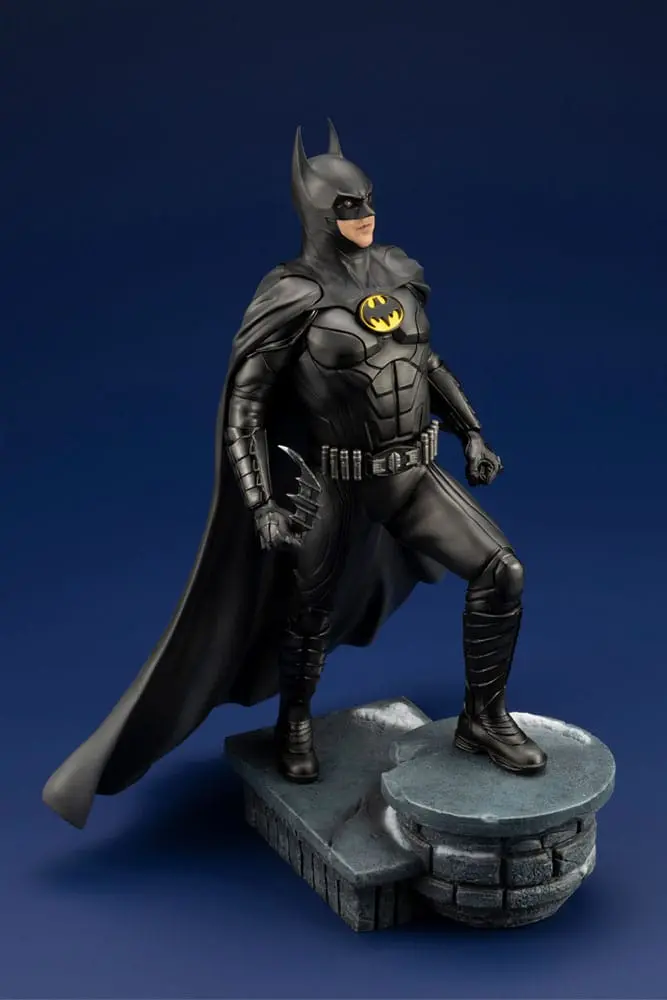 DC Comics ARTFX Statuie PVC 1/6 The Flash Movie Batman 34 cm poza produsului