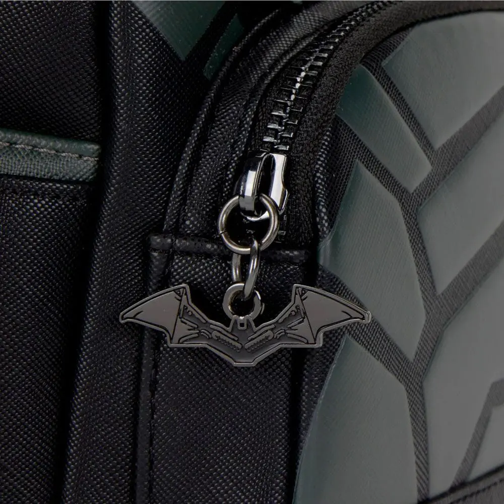 Rucsac DC Comics de Loungefly Batman Cosplay poza produsului