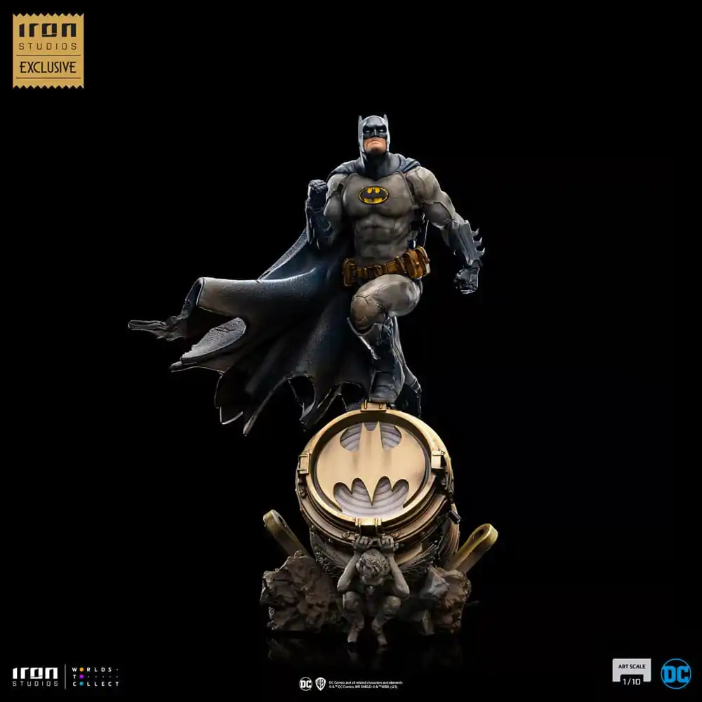 DC Comics Batman on Bat-Signal Statuie la scară 1:10 - CCXP23 Exclusive poza produsului