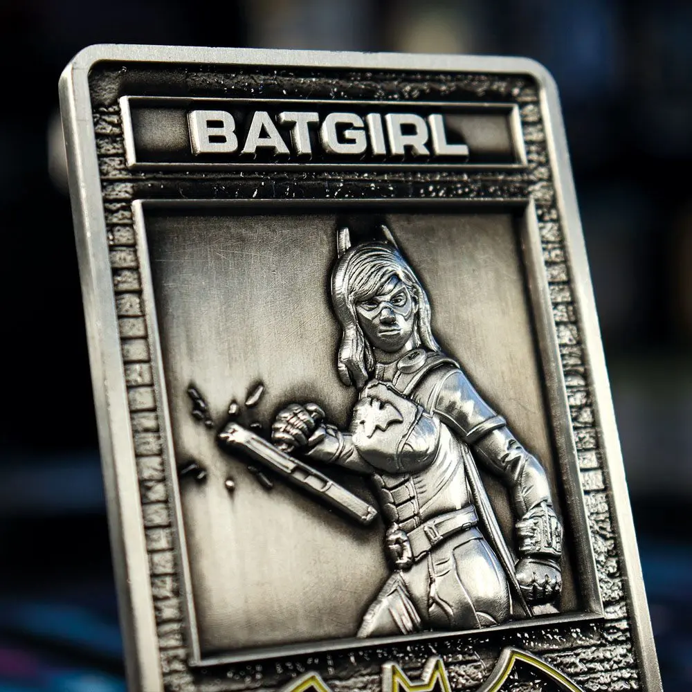 Lingou DC Comics Gotham Knights Batgirl Editie Limitata poza produsului