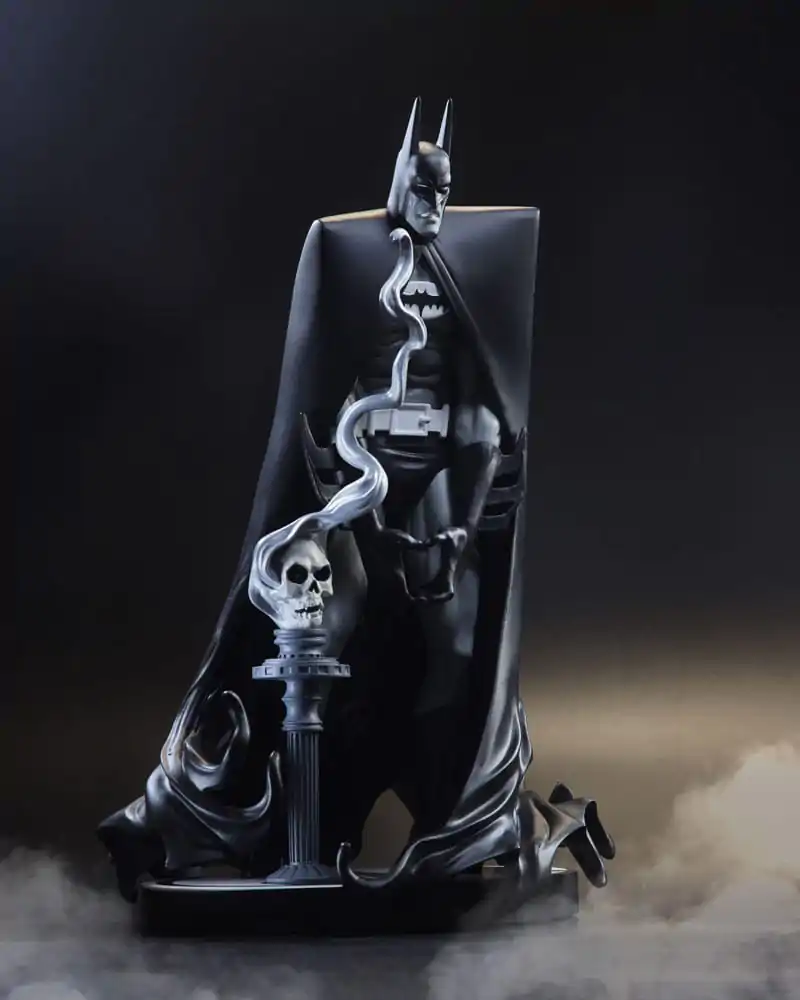 Statuie din rășină DC Direct 1/10 Batman Black & White de Bill Sienkiewicz 20 cm poza produsului