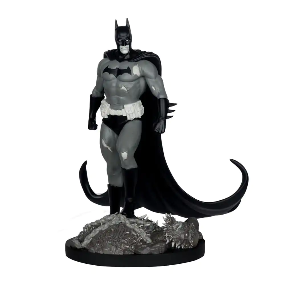 Statuie DC Direct 1/10 Batman by Bjorn Barends (Black White) 18 cm poza produsului