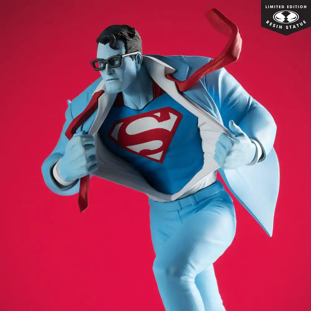 DC Direct Statuie 1/10 Superman Red and Blue: Superman by Clayton Henry Limited Edition 16 cm poza produsului