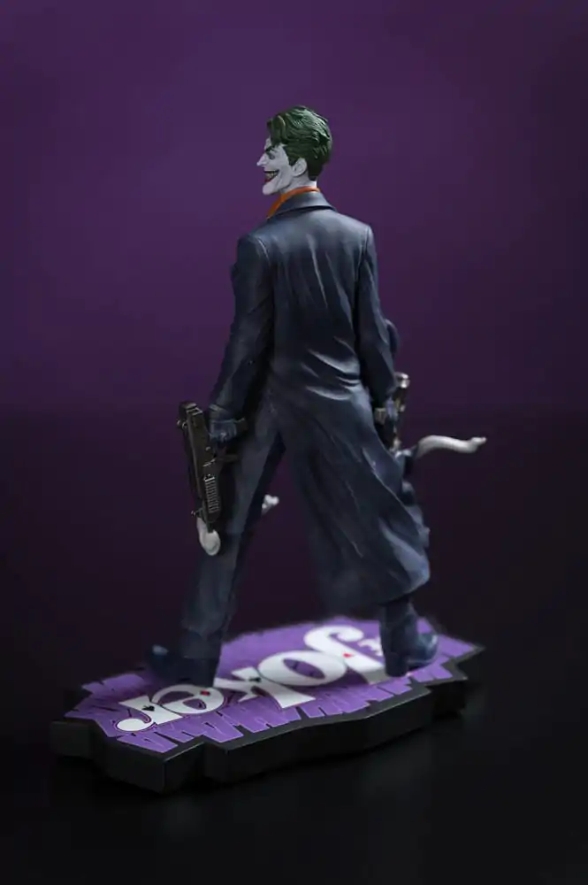 Statuie DC Direct 1/10 The Joker Purple Craze: The Joker by Gabriele Dell'Otto Limited Edition 19 cm poza produsului
